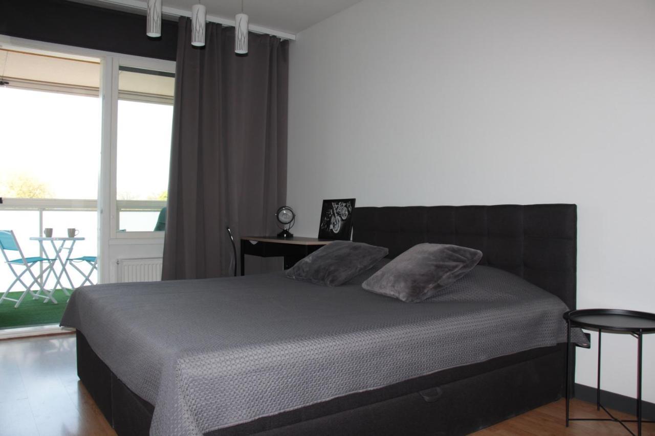 New Modern 4-Room Apartment With Big Balcony And Undeground Parking In Center Of Tallinn Buitenkant foto