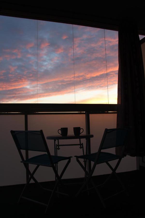 New Modern 4-Room Apartment With Big Balcony And Undeground Parking In Center Of Tallinn Buitenkant foto