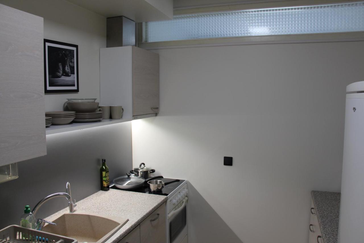 New Modern 4-Room Apartment With Big Balcony And Undeground Parking In Center Of Tallinn Buitenkant foto
