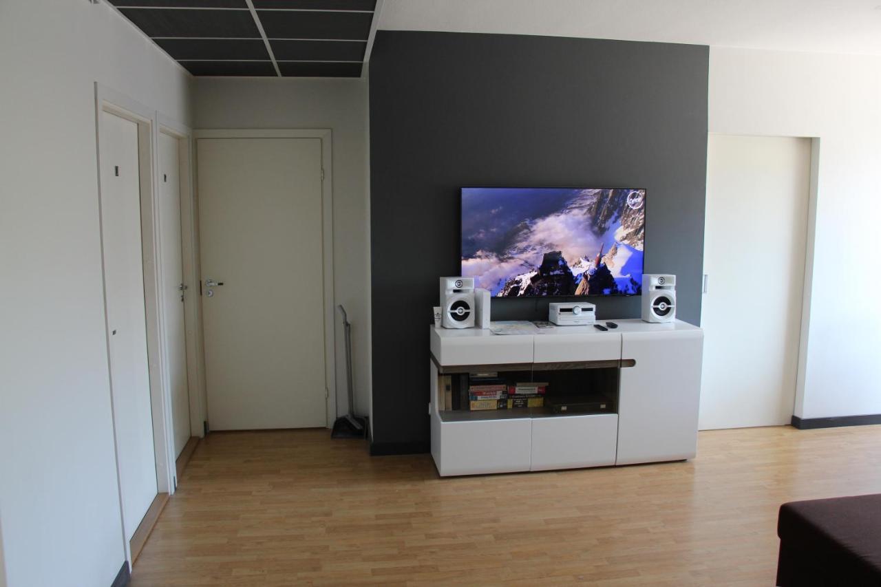 New Modern 4-Room Apartment With Big Balcony And Undeground Parking In Center Of Tallinn Buitenkant foto