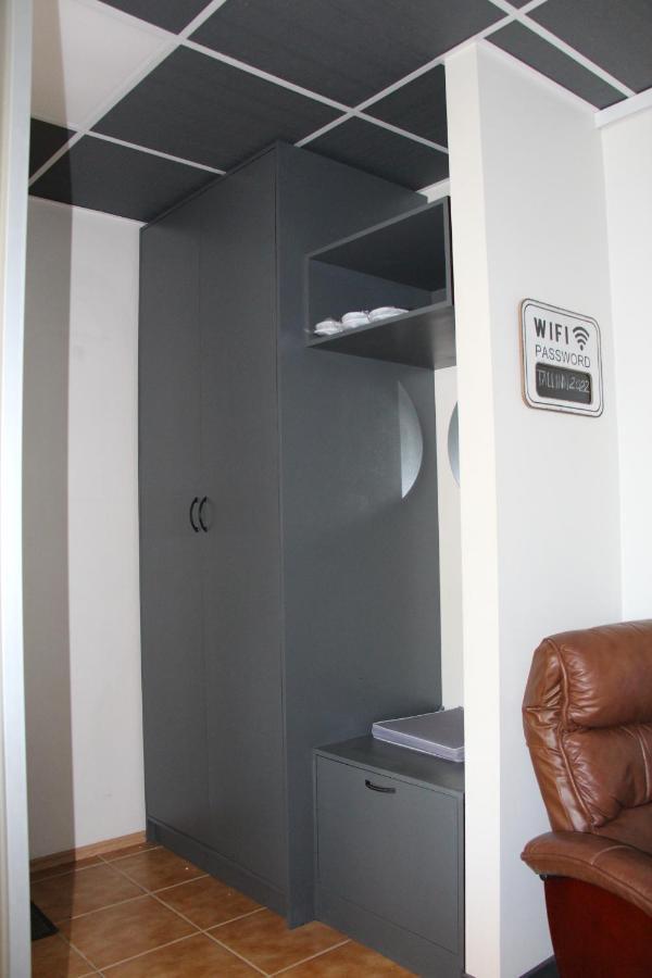 New Modern 4-Room Apartment With Big Balcony And Undeground Parking In Center Of Tallinn Buitenkant foto
